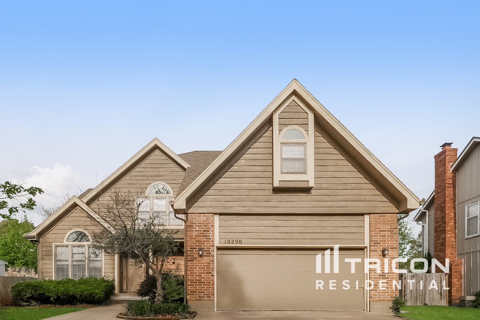 10200 Garnett St Overland Park KS