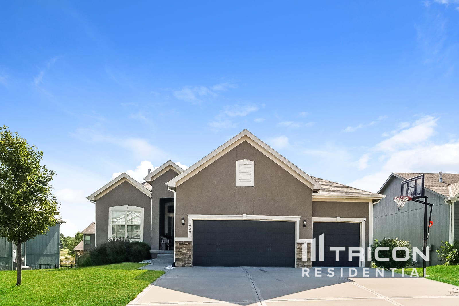 1029 Northeast Copperwood Drive Lee's Summit MO