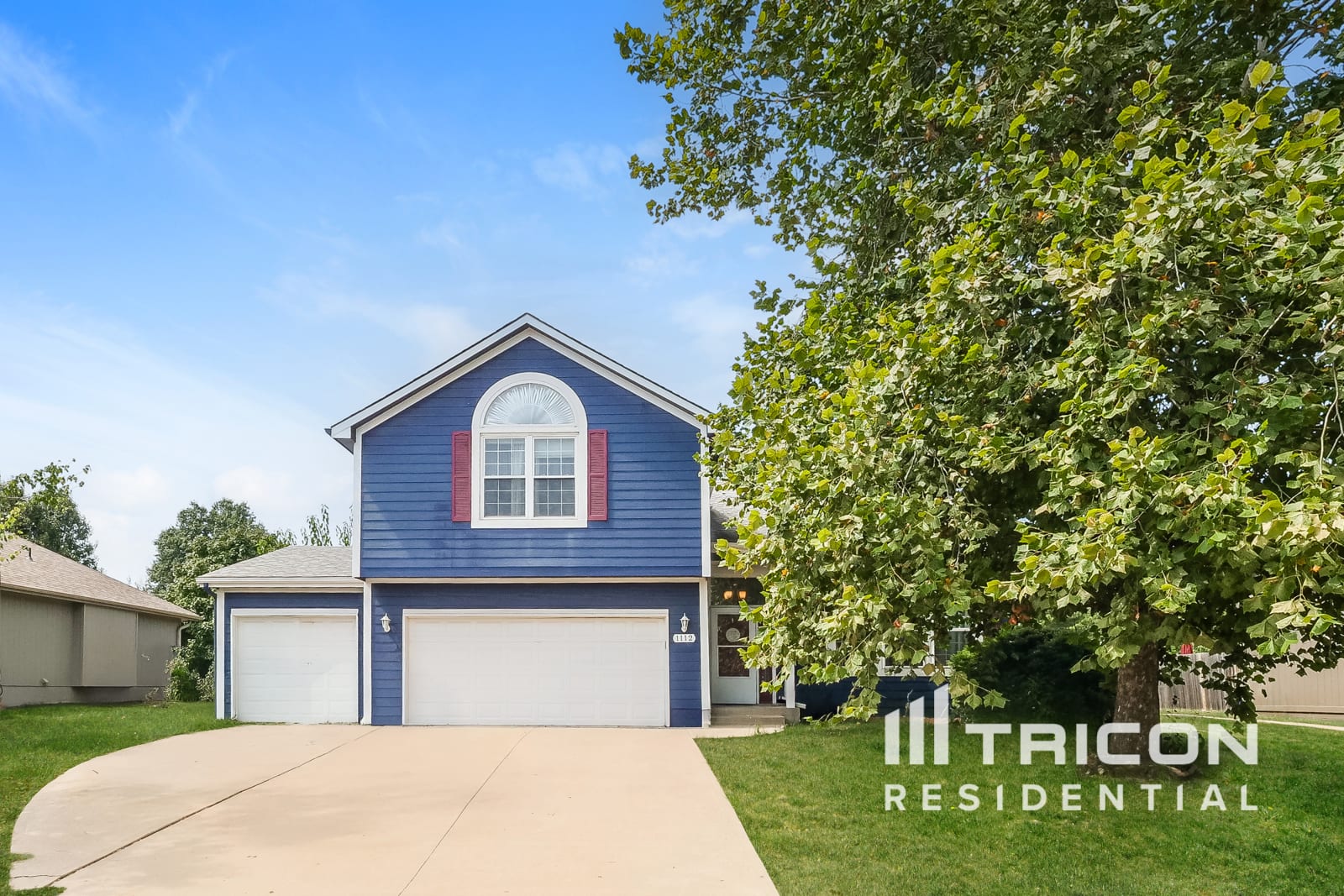 1112 SE Windstar Drive Lee'S Summit MO