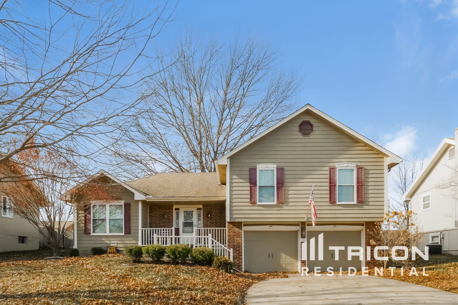 1224 Ne Country Lane Lee'S Summit MO