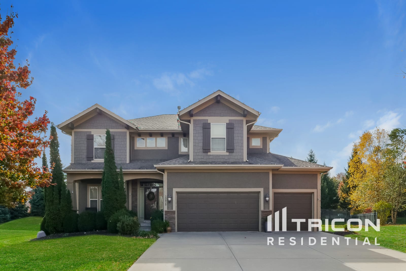 15828 Hayes St Overland Park KS