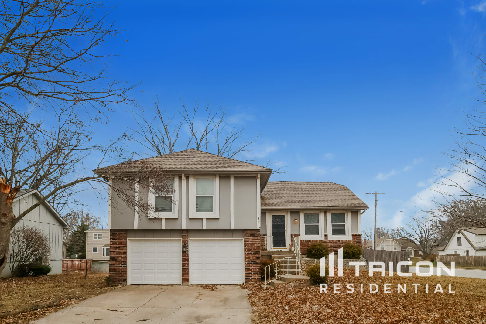 2116 E Sunvale Dr Olathe KS