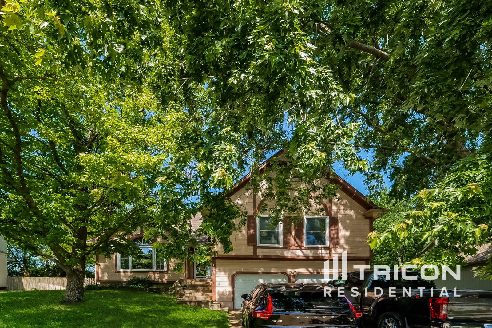 813 N Sumac St Olathe KS