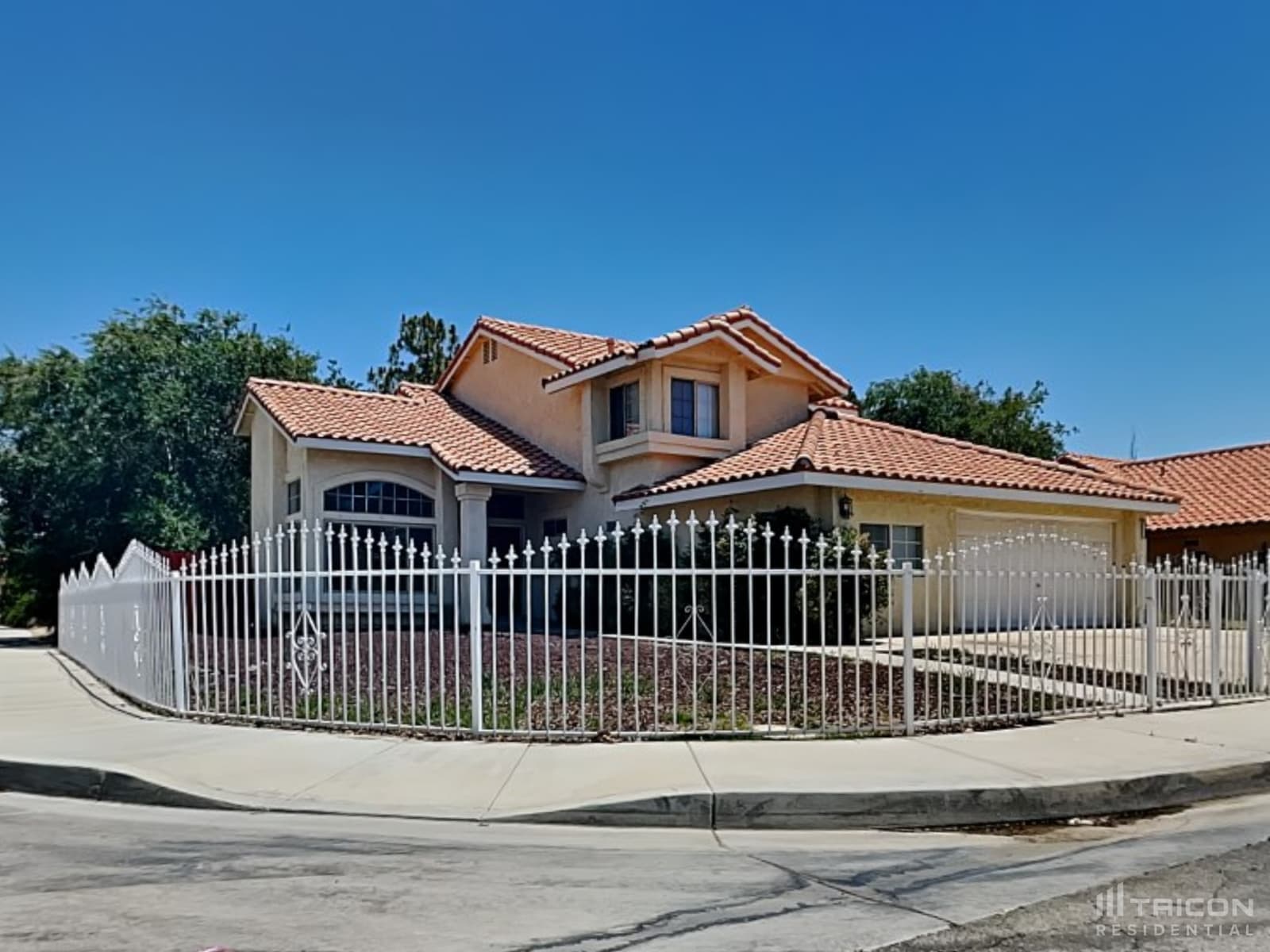 44238 Gillan Avenue Lancaster CA