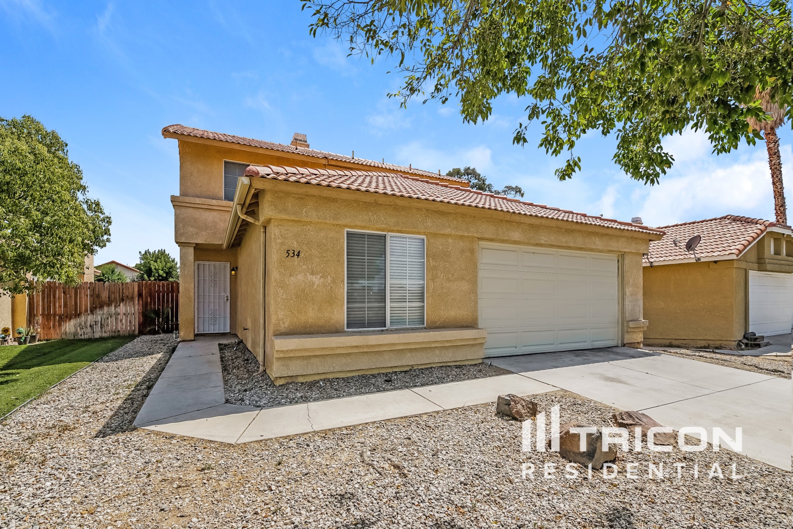 534 E Avenue J11 Lancaster CA