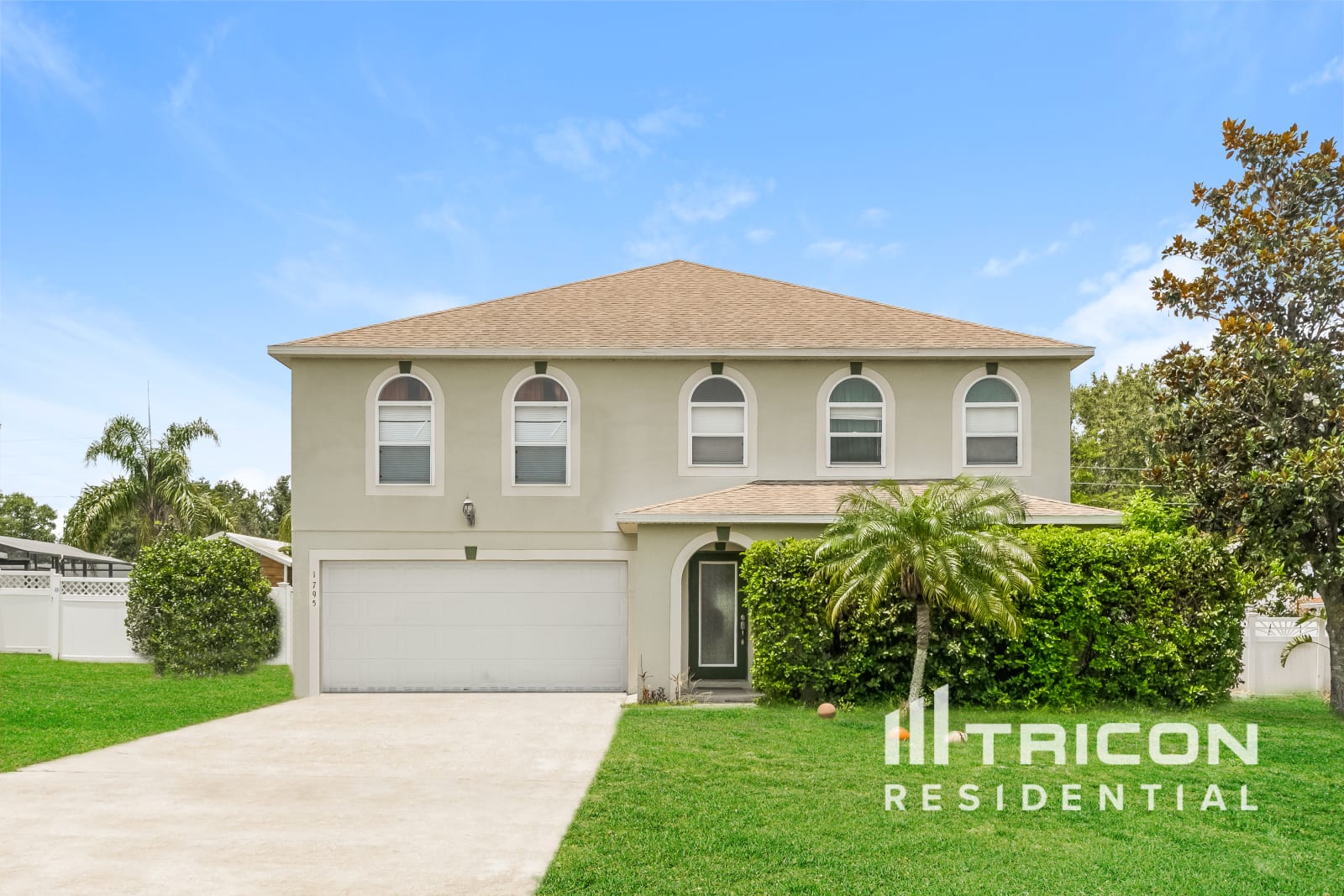 1795 Sunset Ridge Drive Mascotte FL