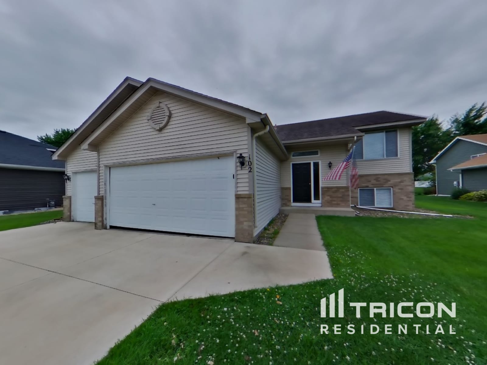 102 Charity Circle Montrose MN