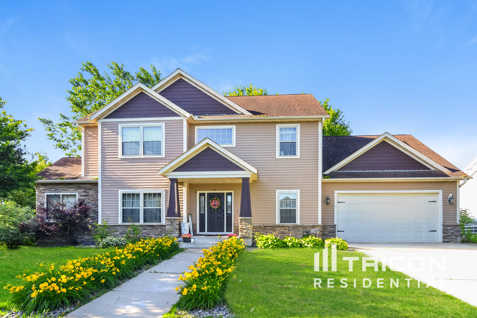 11405 W Laketowne Drive Albertville MN