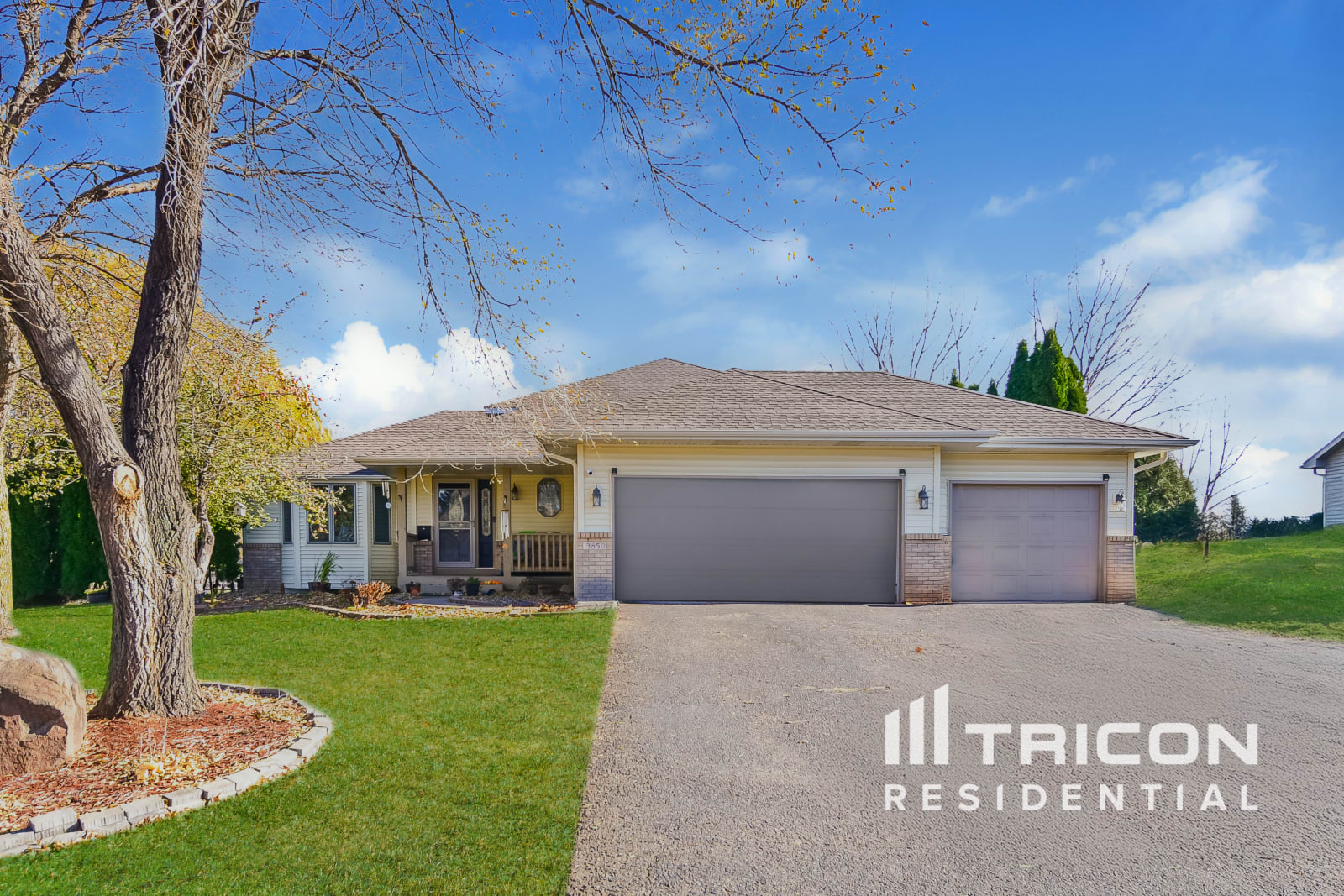 13850 Aster Lane Rogers MN