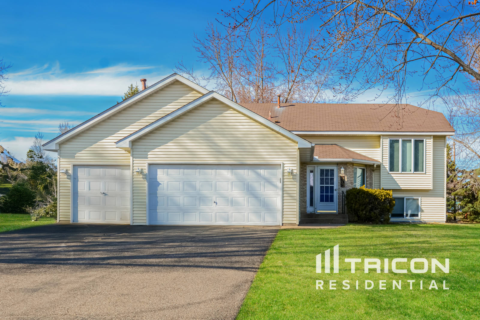 1409 146Th Avenue NW Andover MN