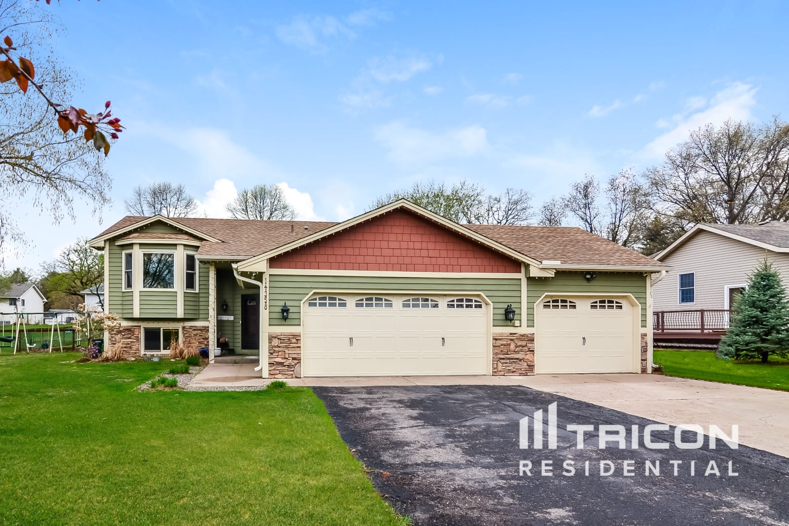 14358 Bluebird Street NW Andover MN