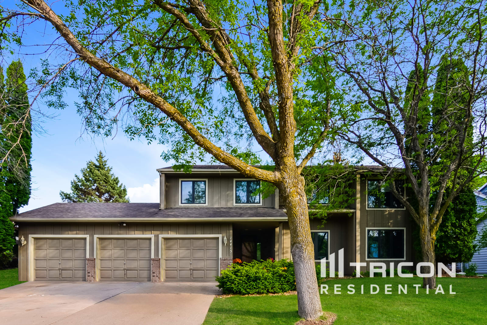14415 45th Ave N Minneapolis MN
