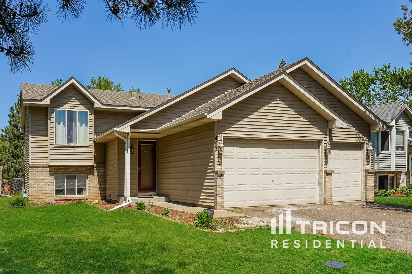 1493 144Th Avenue NW Andover MN