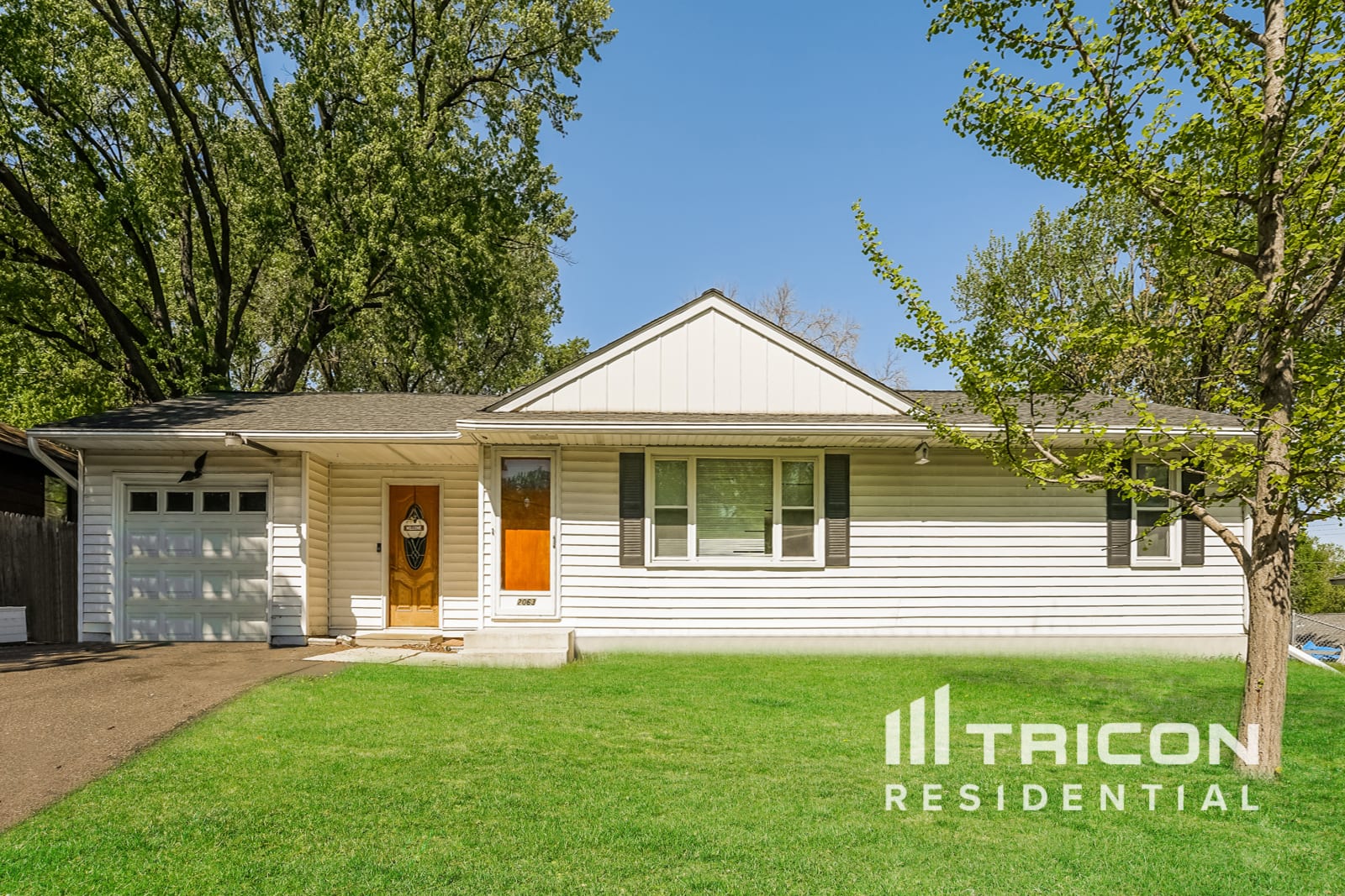 2063 Dale Street N Roseville MN