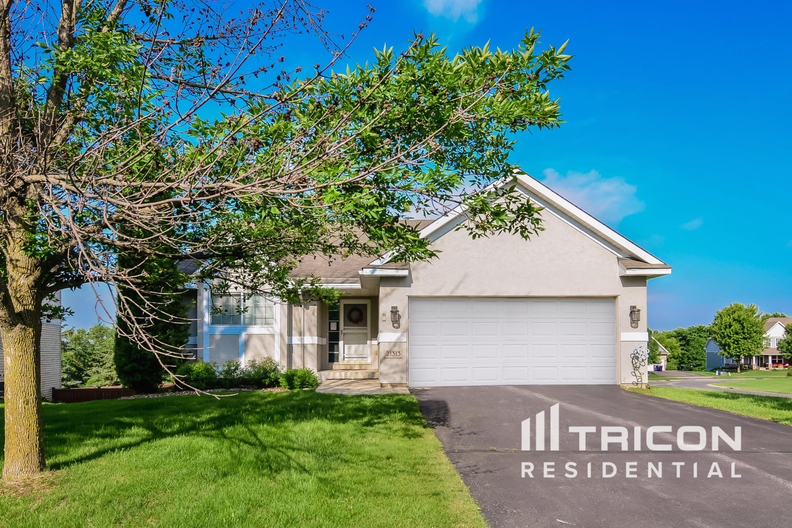 21313 Independence Avenue Lakeville MN