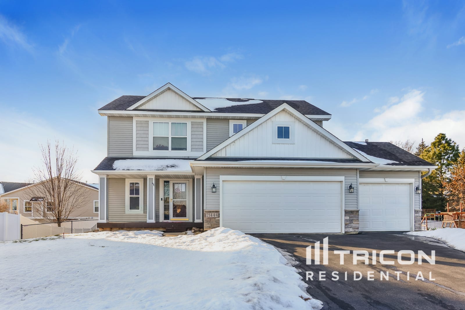 21444 Hytrail Circle Lakeville MN