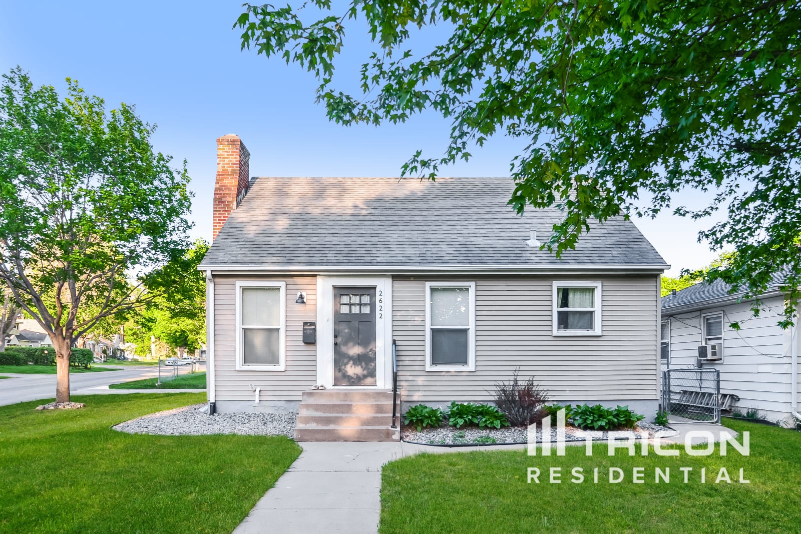 2622 Meridian Dr Robbinsdale MN