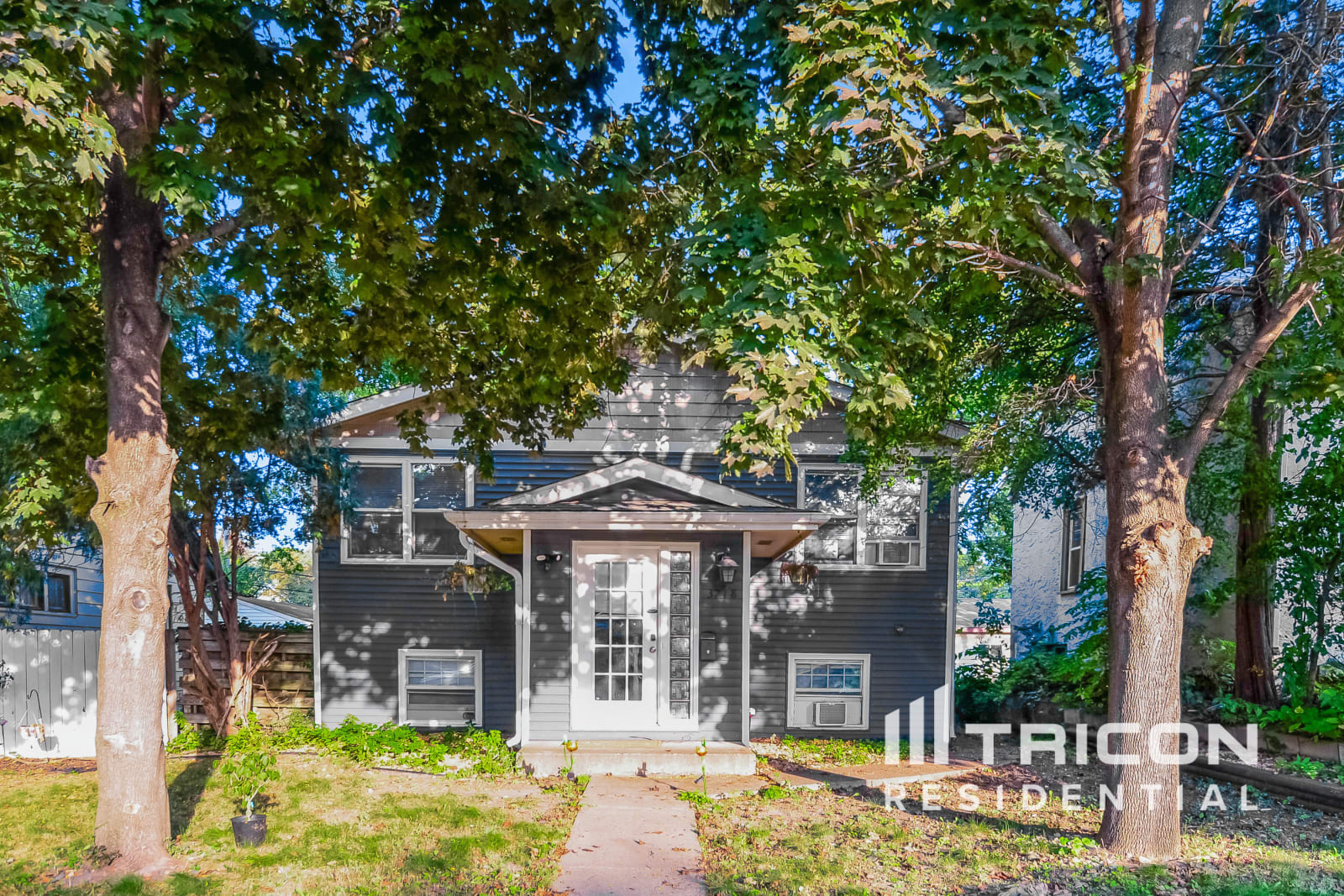 3218 Washburn Ave N Minneapolis MN