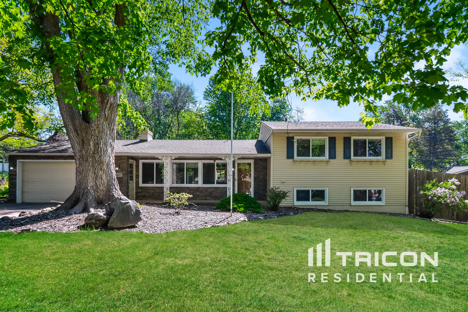 3607 Robinwood Terrace Minnetonka MN