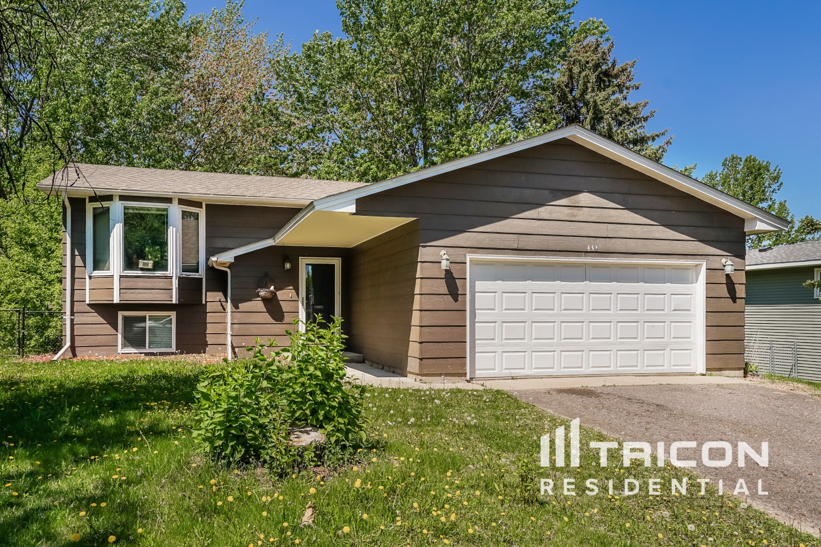 433 1St Street Nw Saint Michael MN