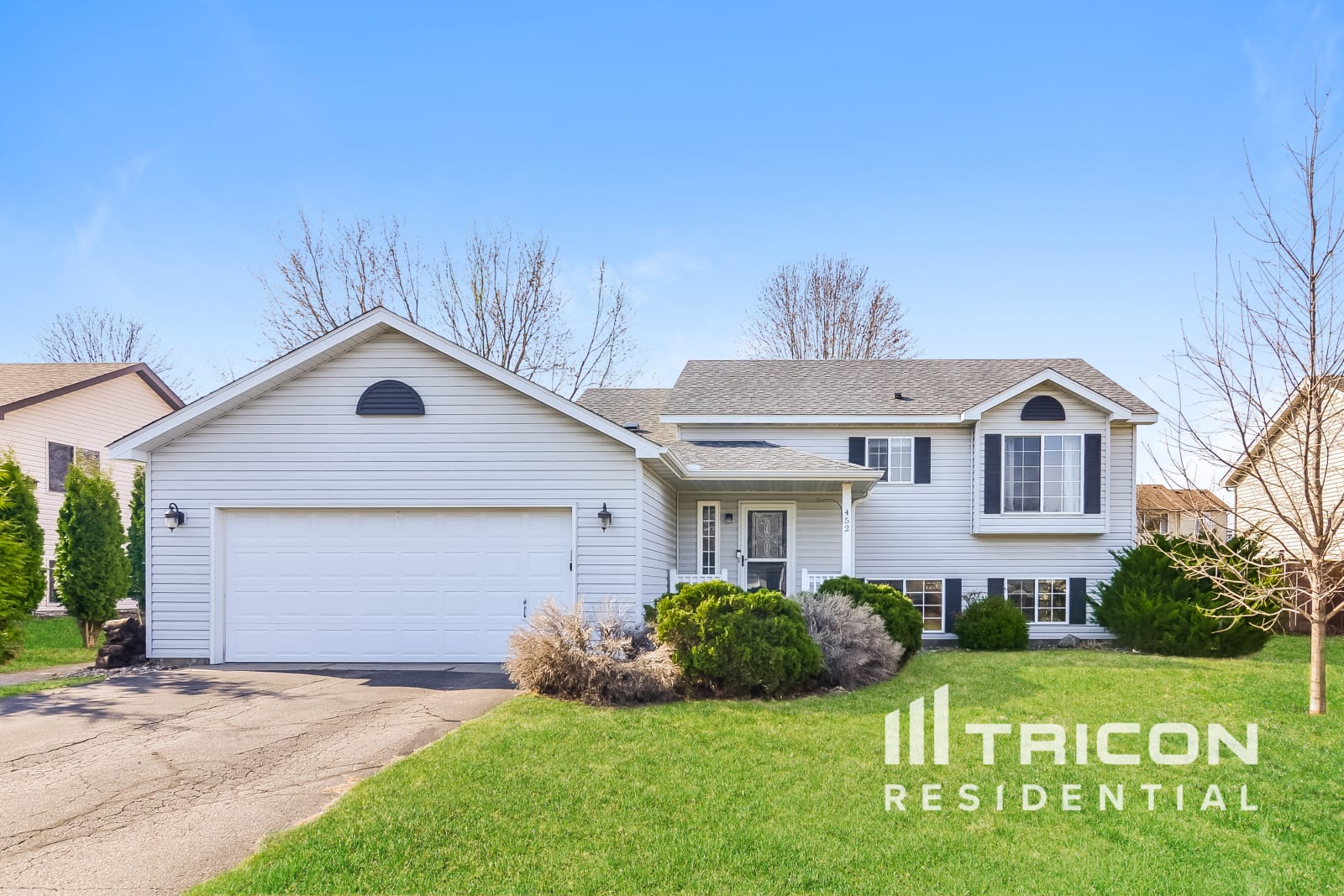 452 Orchard Parkway W Shakopee MN