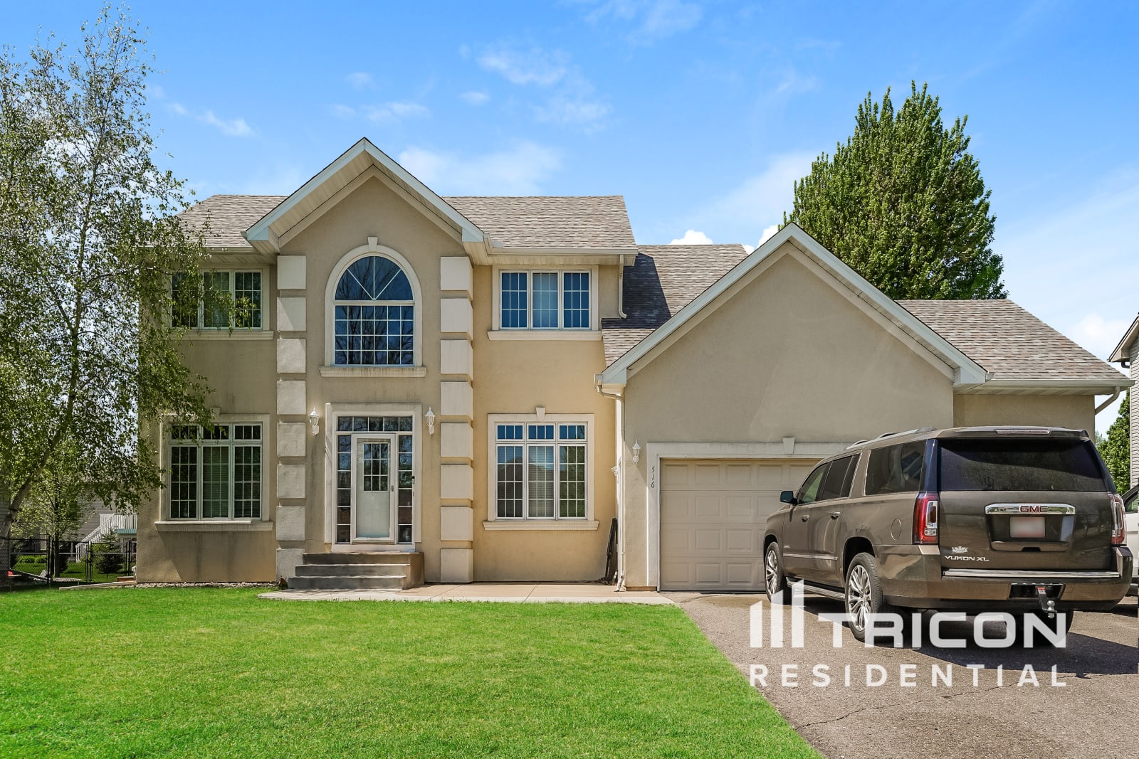 516 Lincoln Drive Ne St. Michael MN