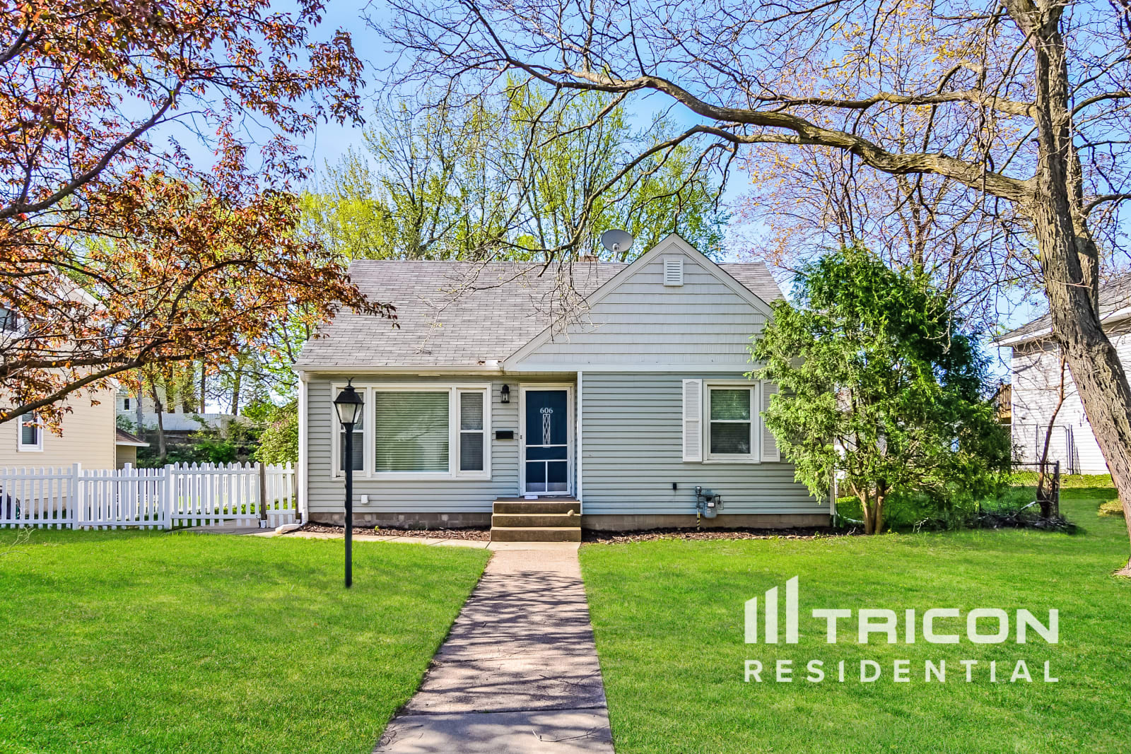 606 Idaho Avenue East Saint Paul MN