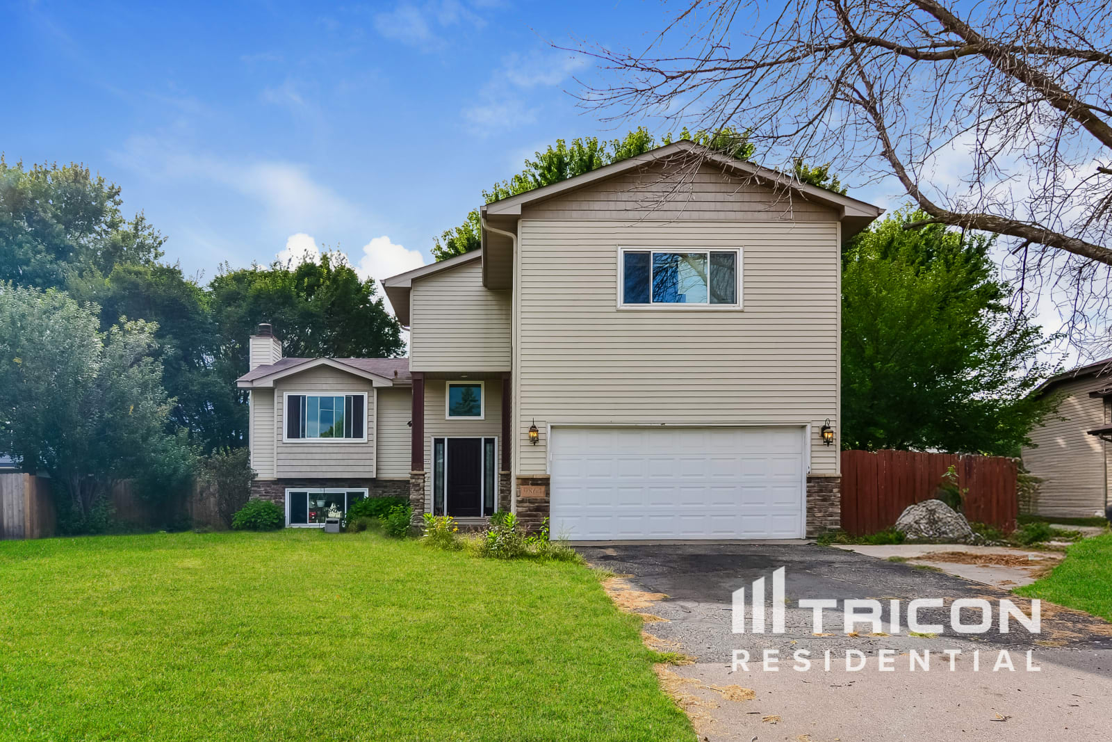 9864 Wake Street Ne Blaine MN
