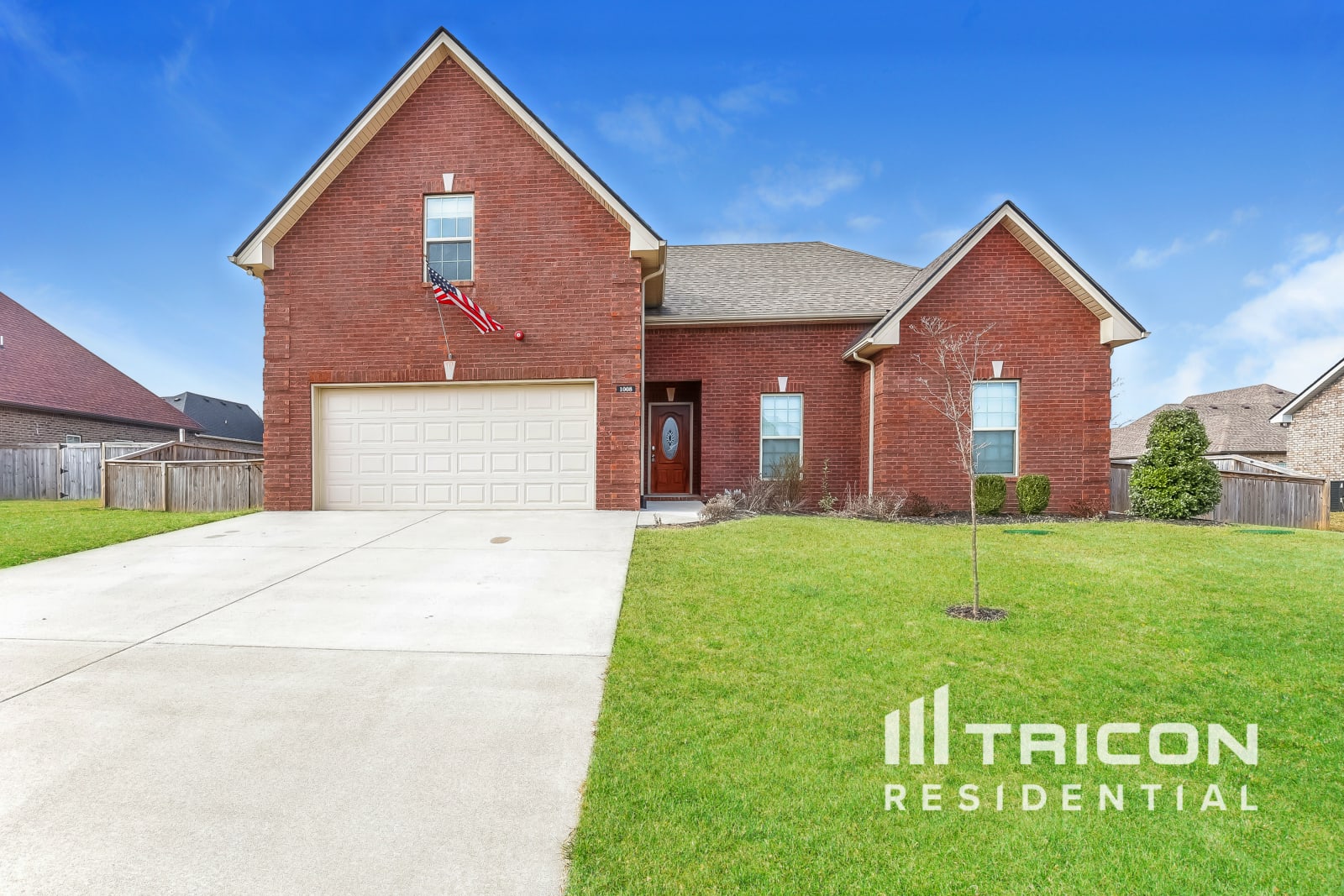 1008 Azalea Court S Ashland City TN