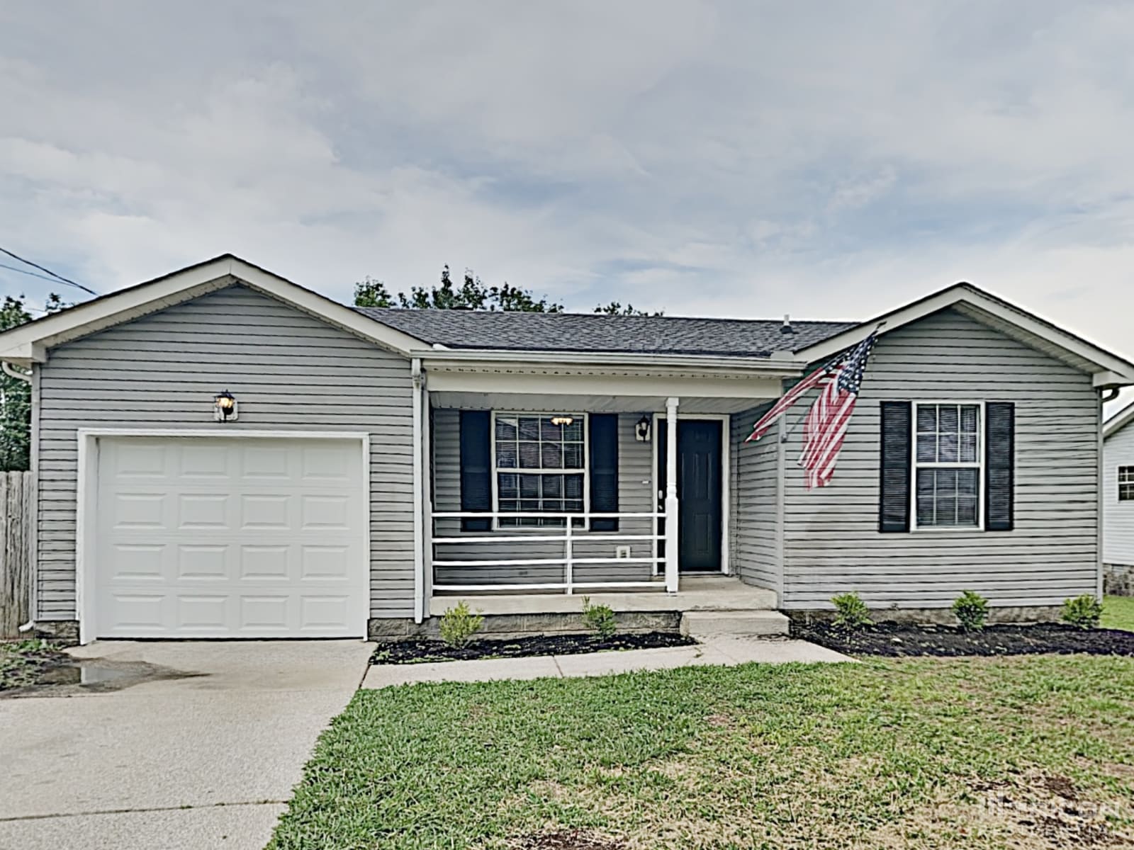 102 Natchez Court S La Vergne TN