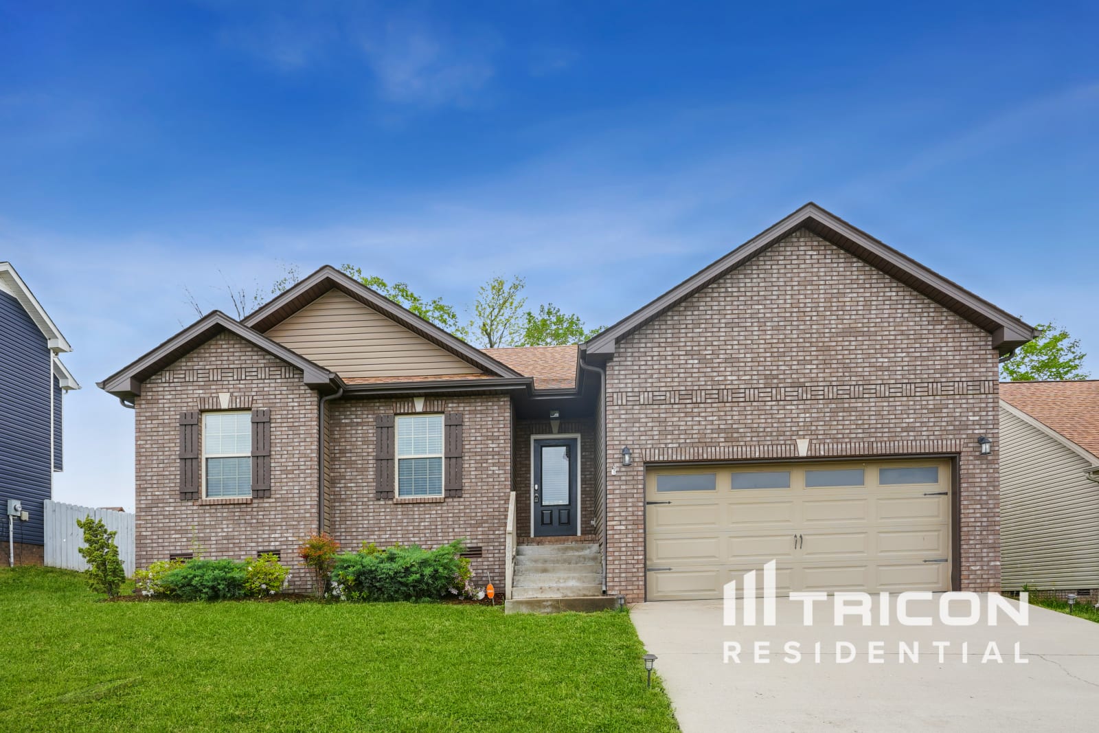 1041 Charles Thomas Drive Clarksville TN