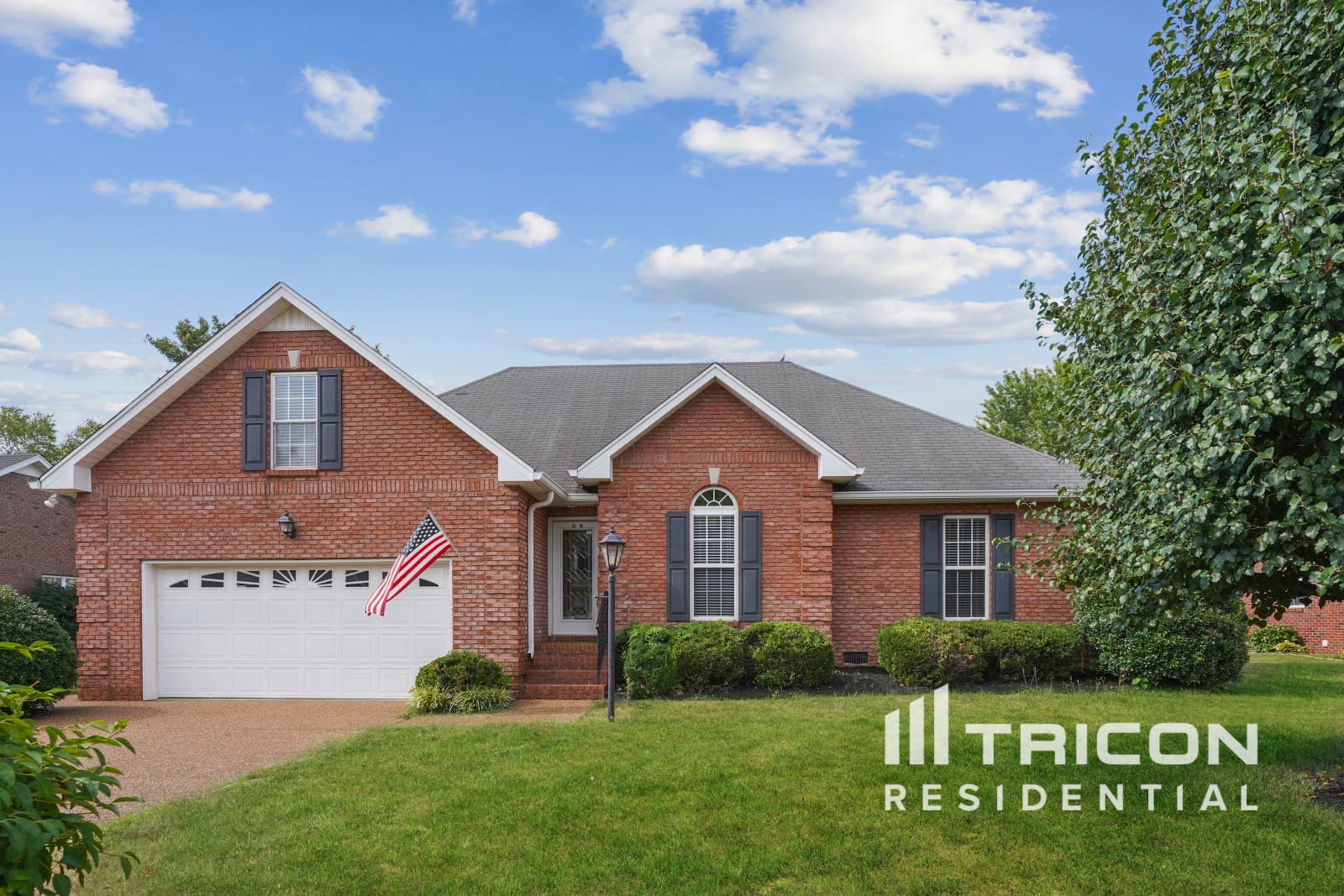 1090 Pinehurst Drive Gallatin TN