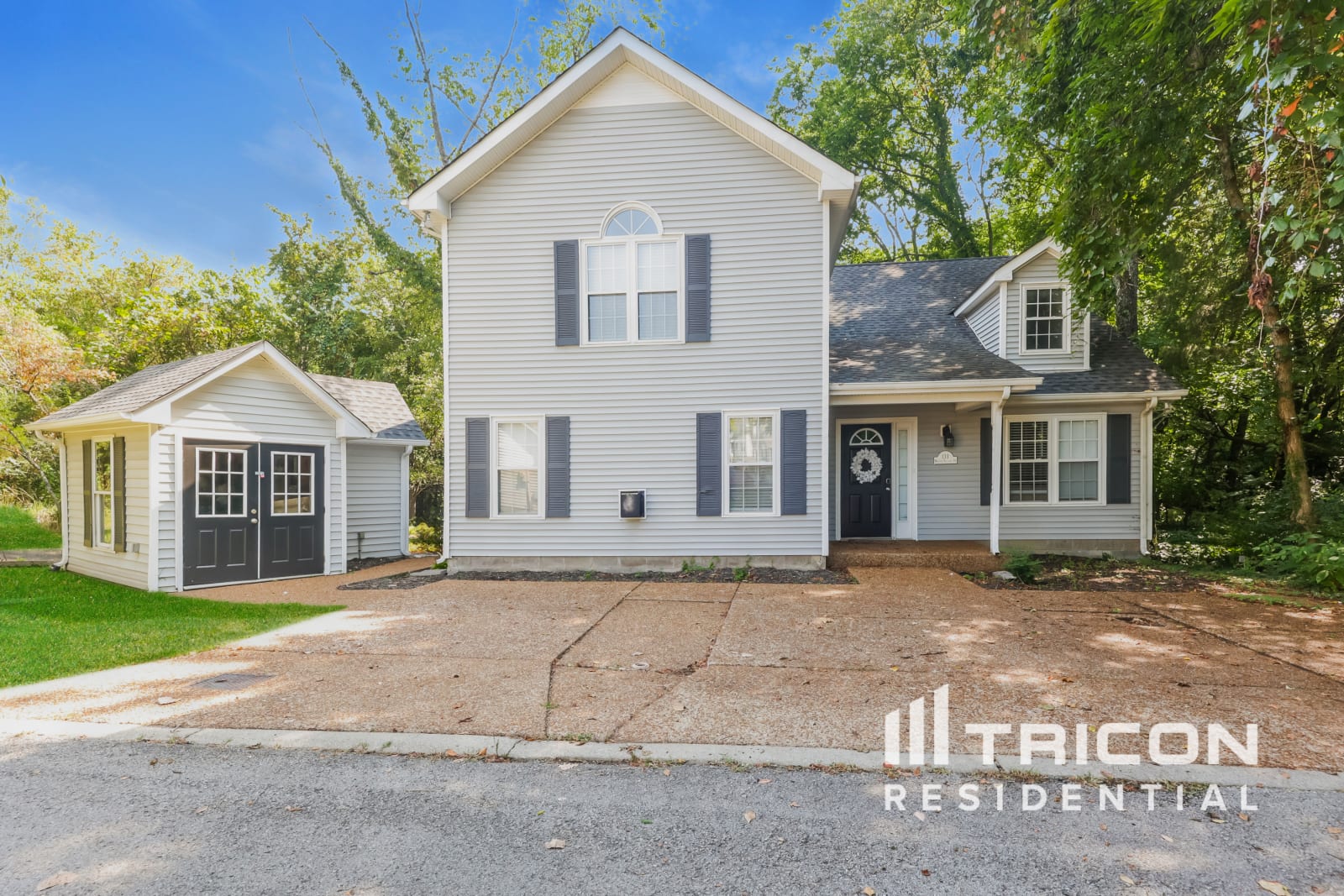 133 Walton Village Dr Hendersonville TN