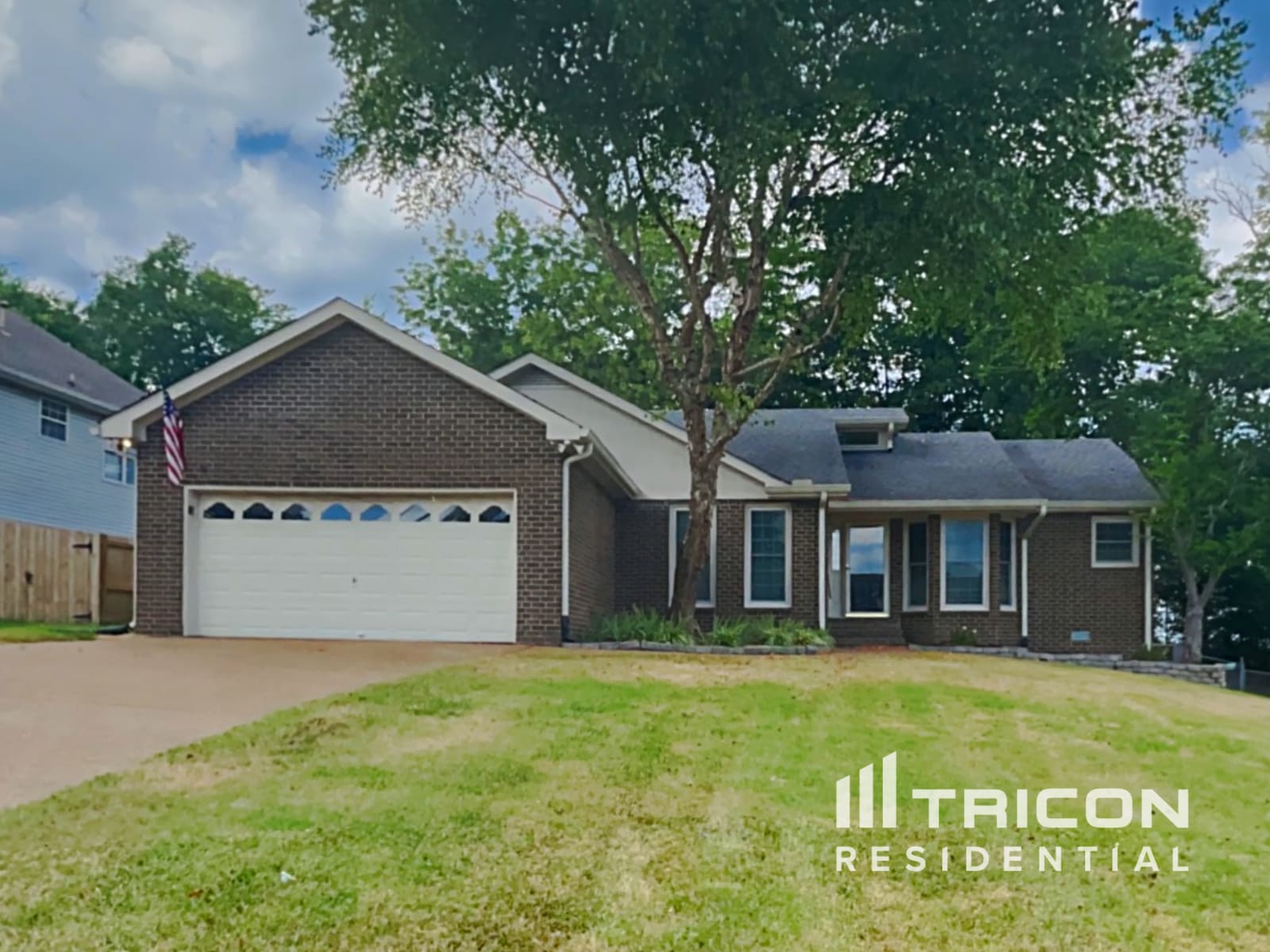 210 Rollingwood Court La Vergne TN