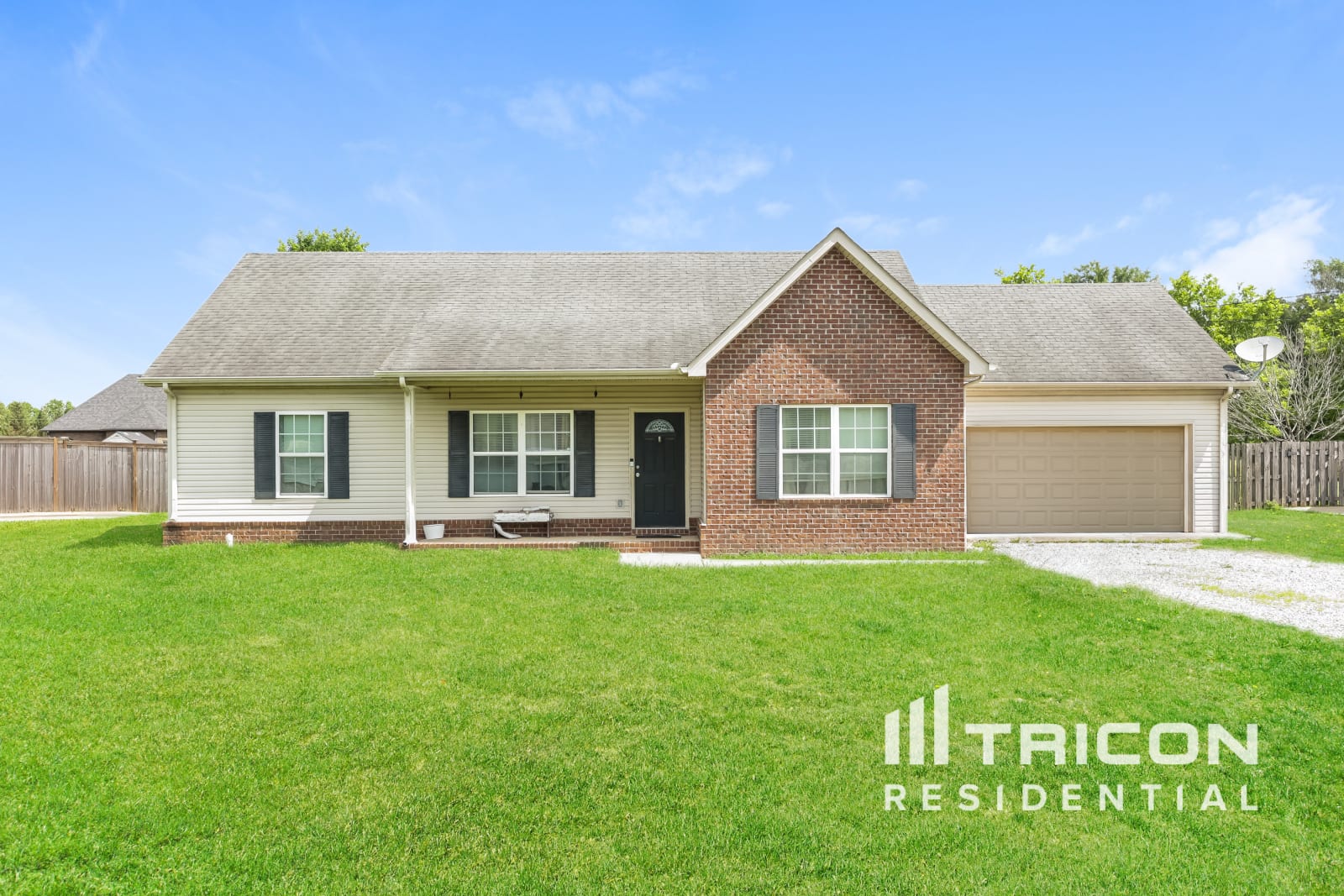 916 Winding Branch Dr Christiana TN
