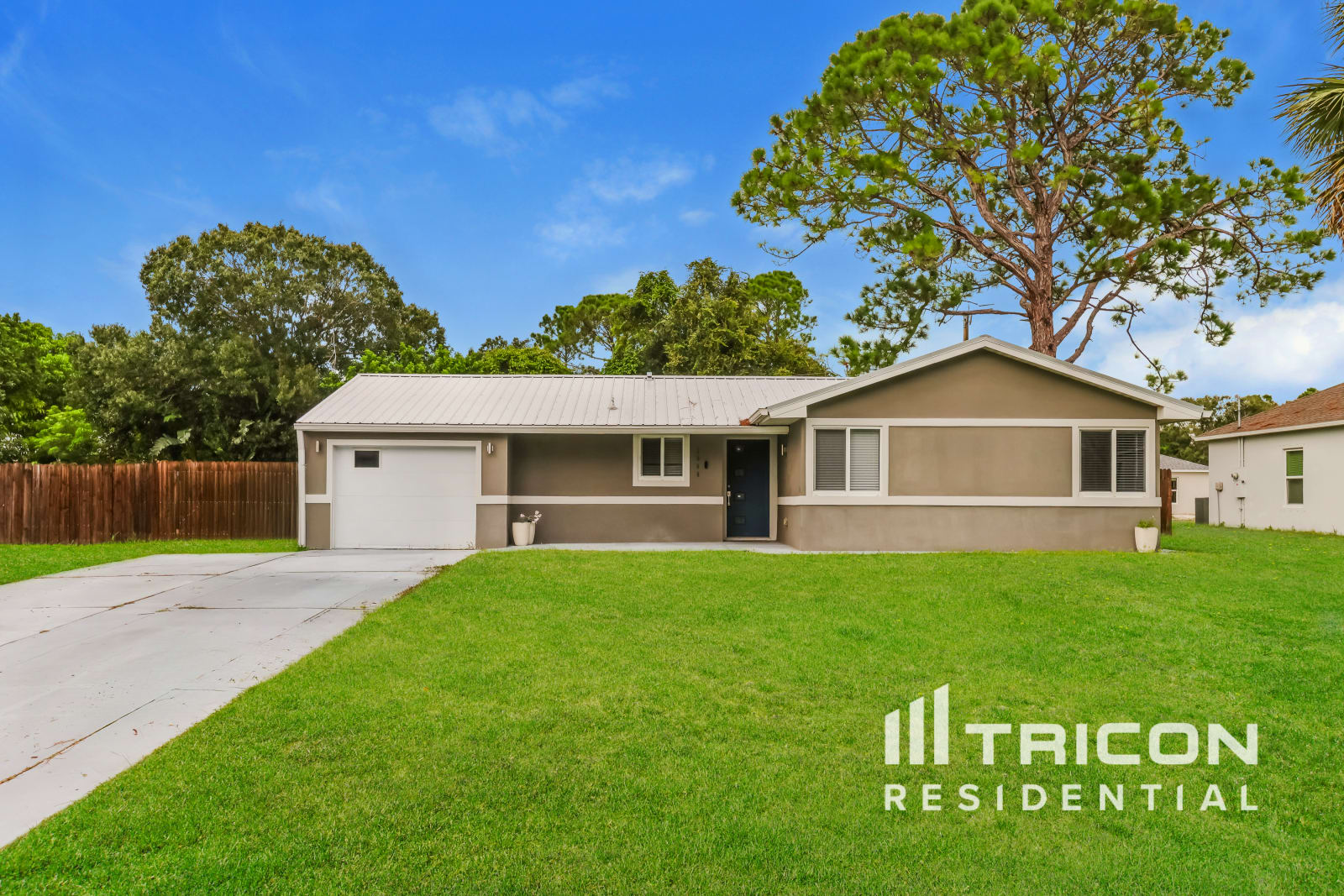 1040 Grapefruit Road SE Palm Bay FL
