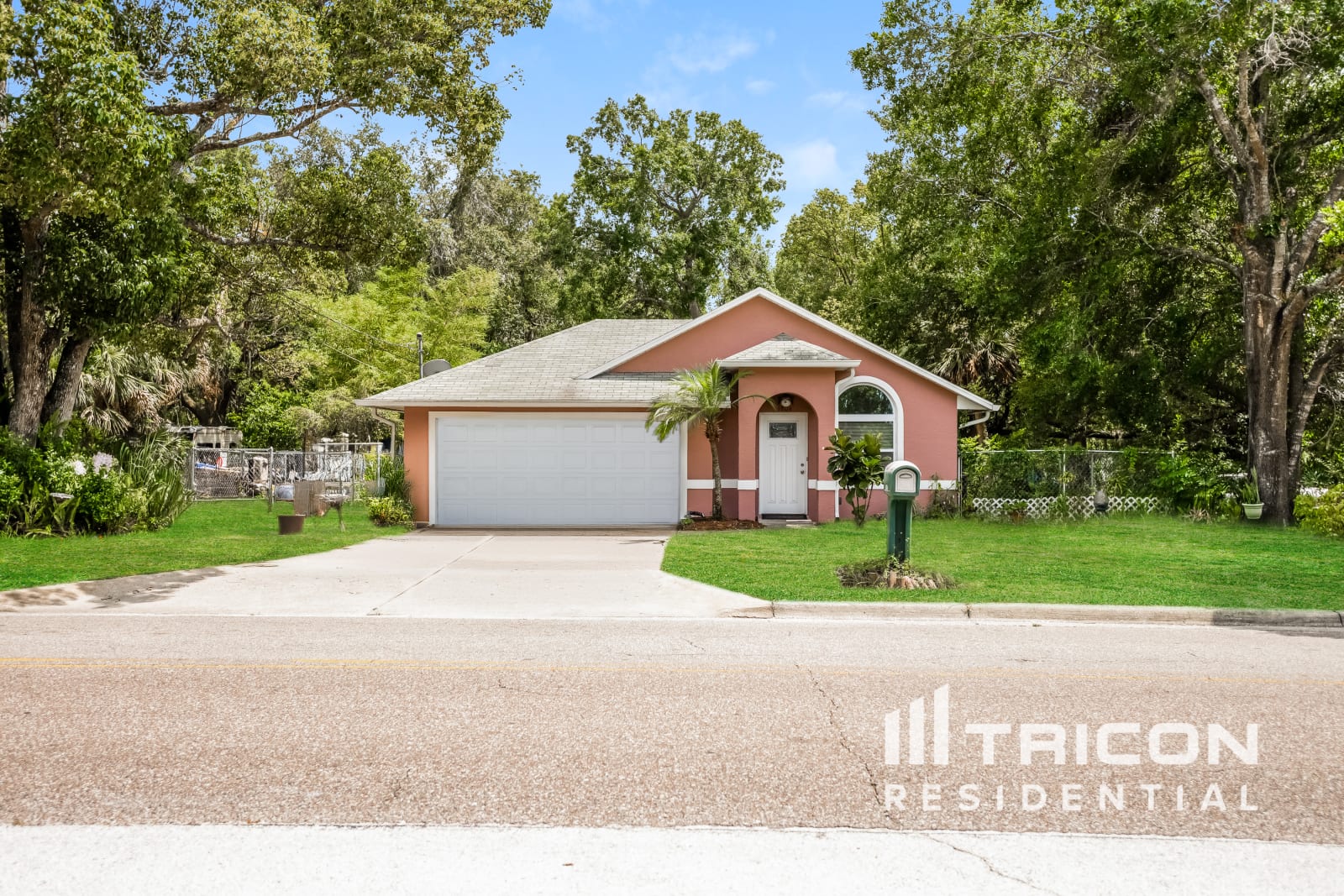 1804 Bates Avenue Eustis FL