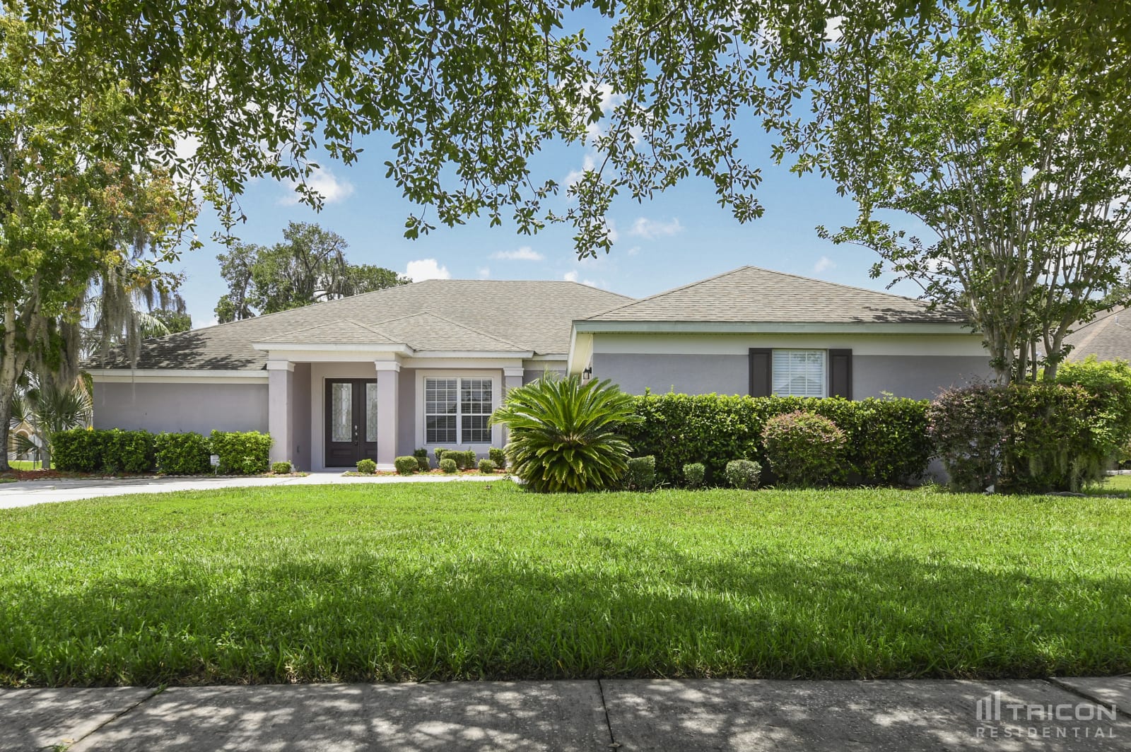 2220 Wandering Oak Terrace Kissimmee FL