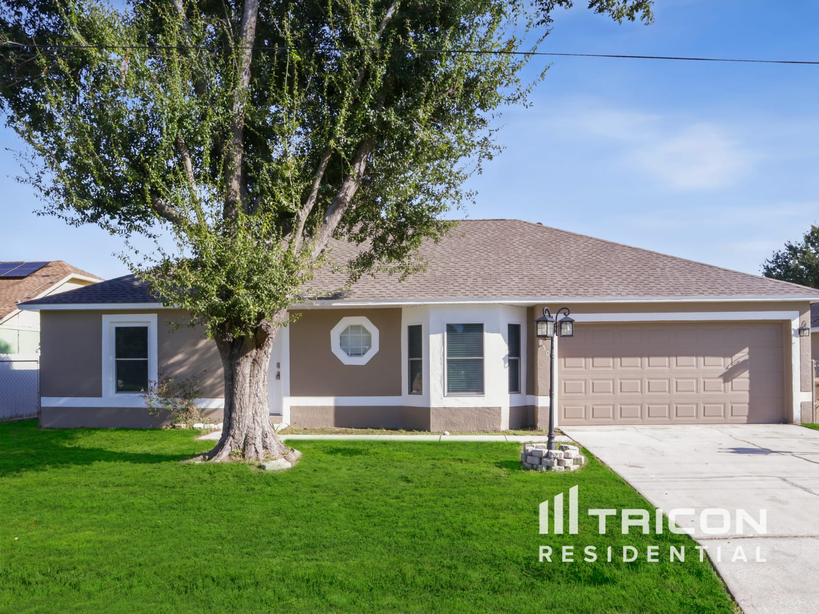 250 Canterbury Court Kissimmee FL