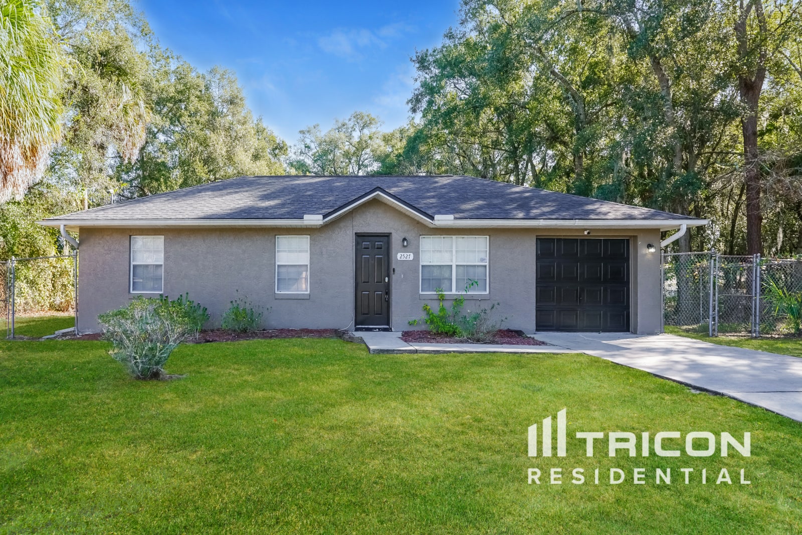 2527 Orange Avenue Mims FL