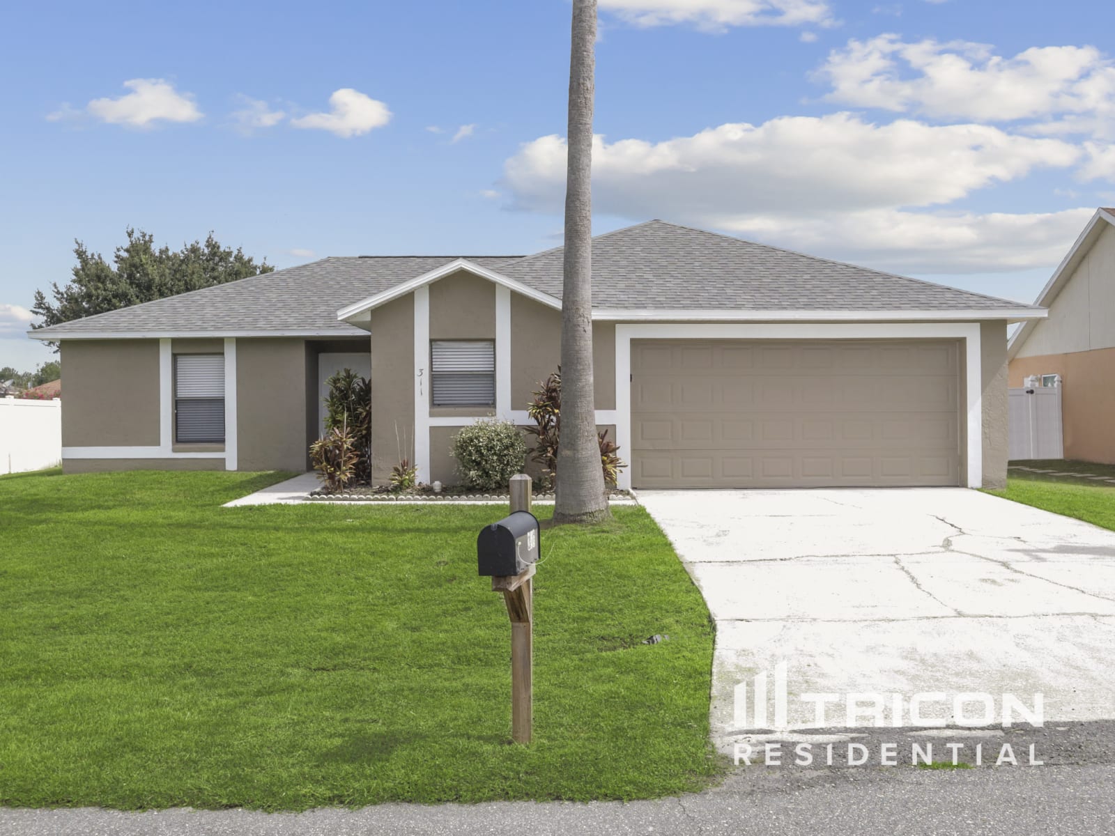 311 Medina Court Kissimmee FL
