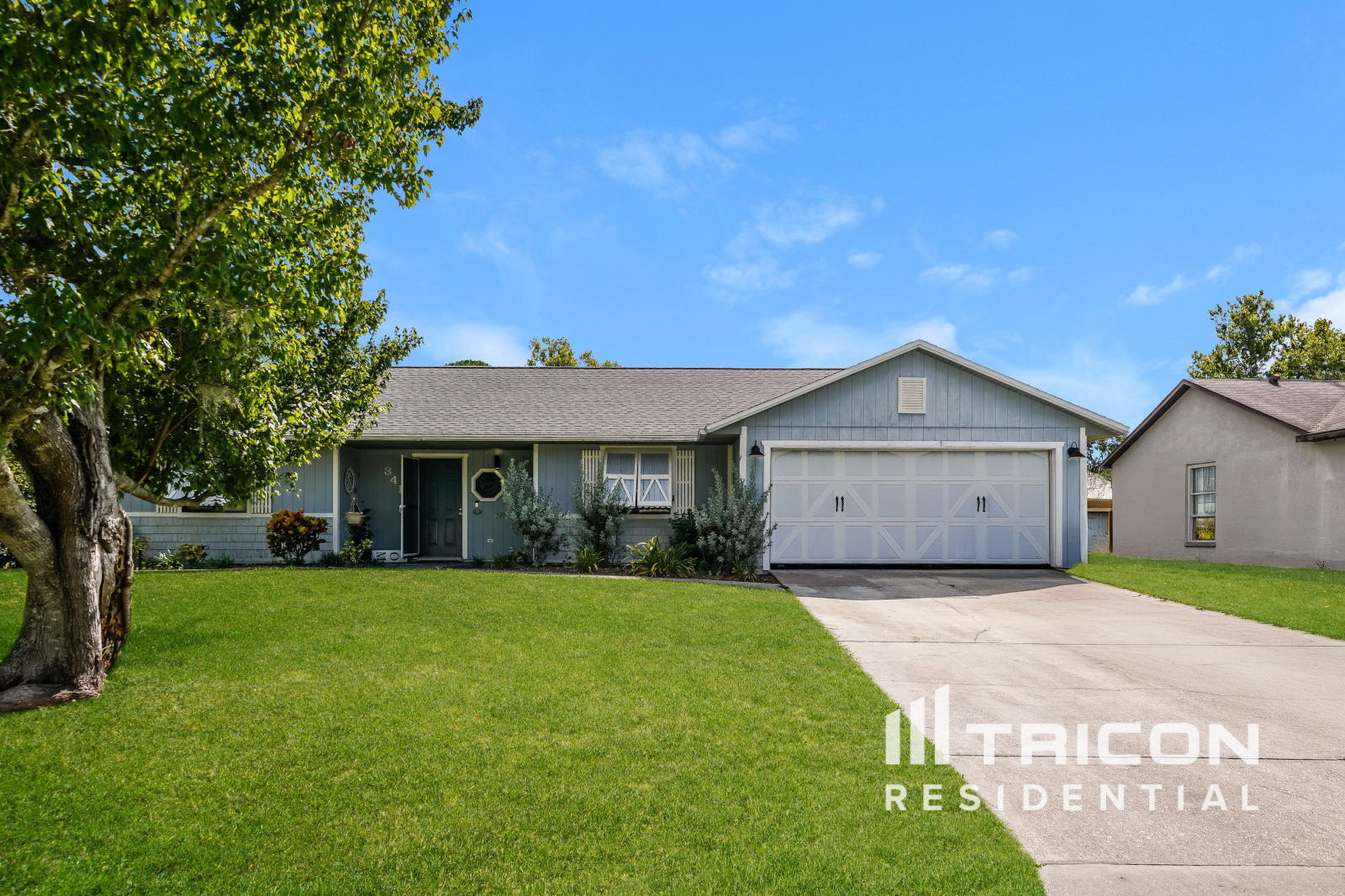 3413 Yule Tree Dr Edgewater FL