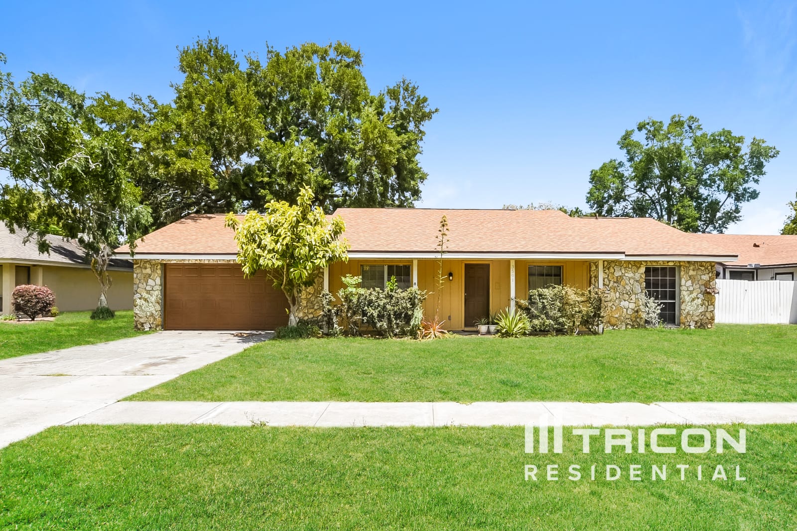 3501 Calgary Lane Mount Dora FL