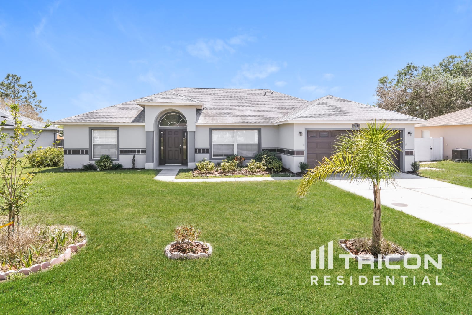 5044 Pine Needle Drive Mascotte FL