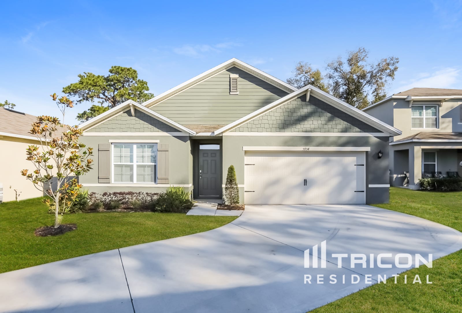 5934 Churchill Square Way Groveland FL