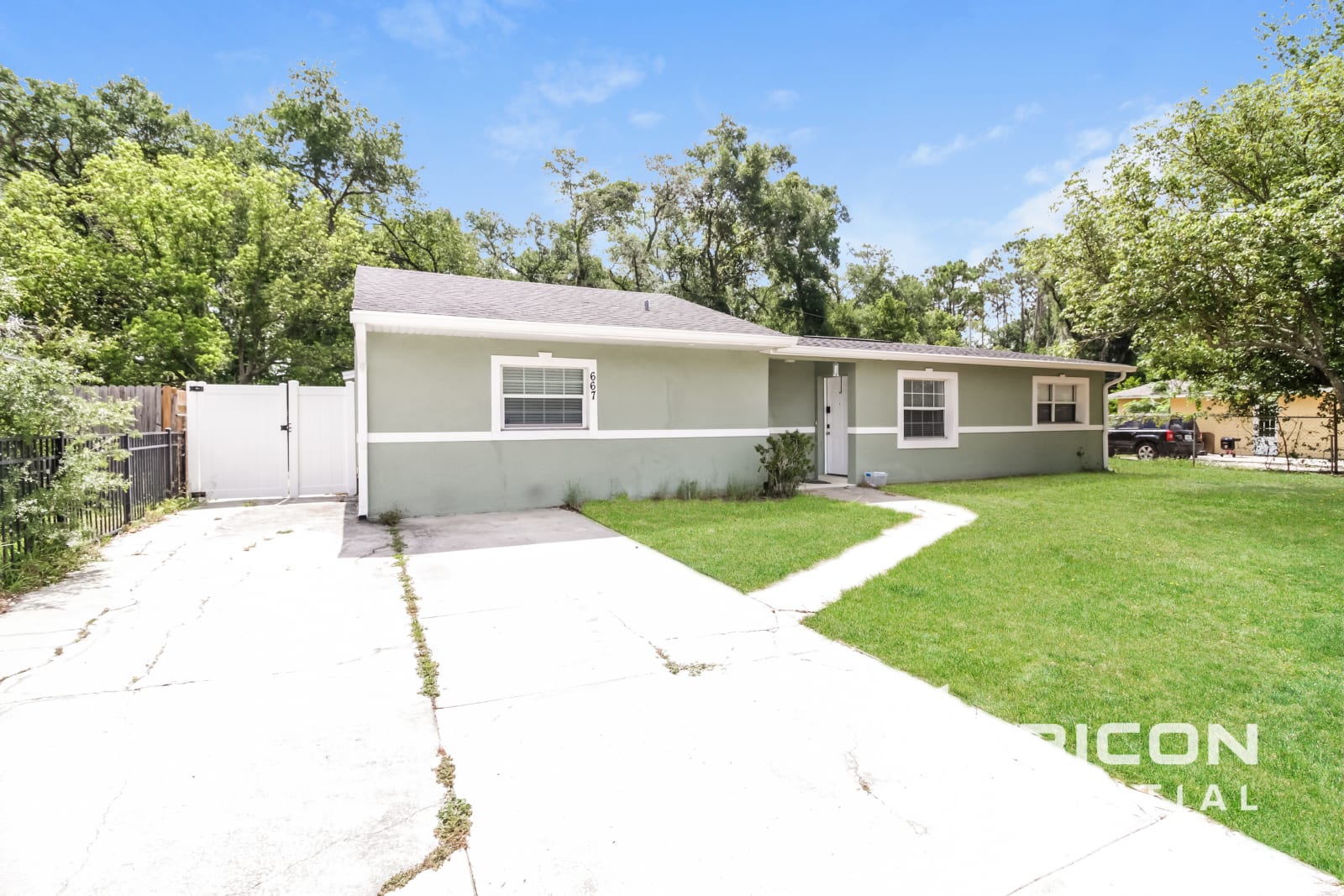 667 Encino Way Altamonte Springs FL