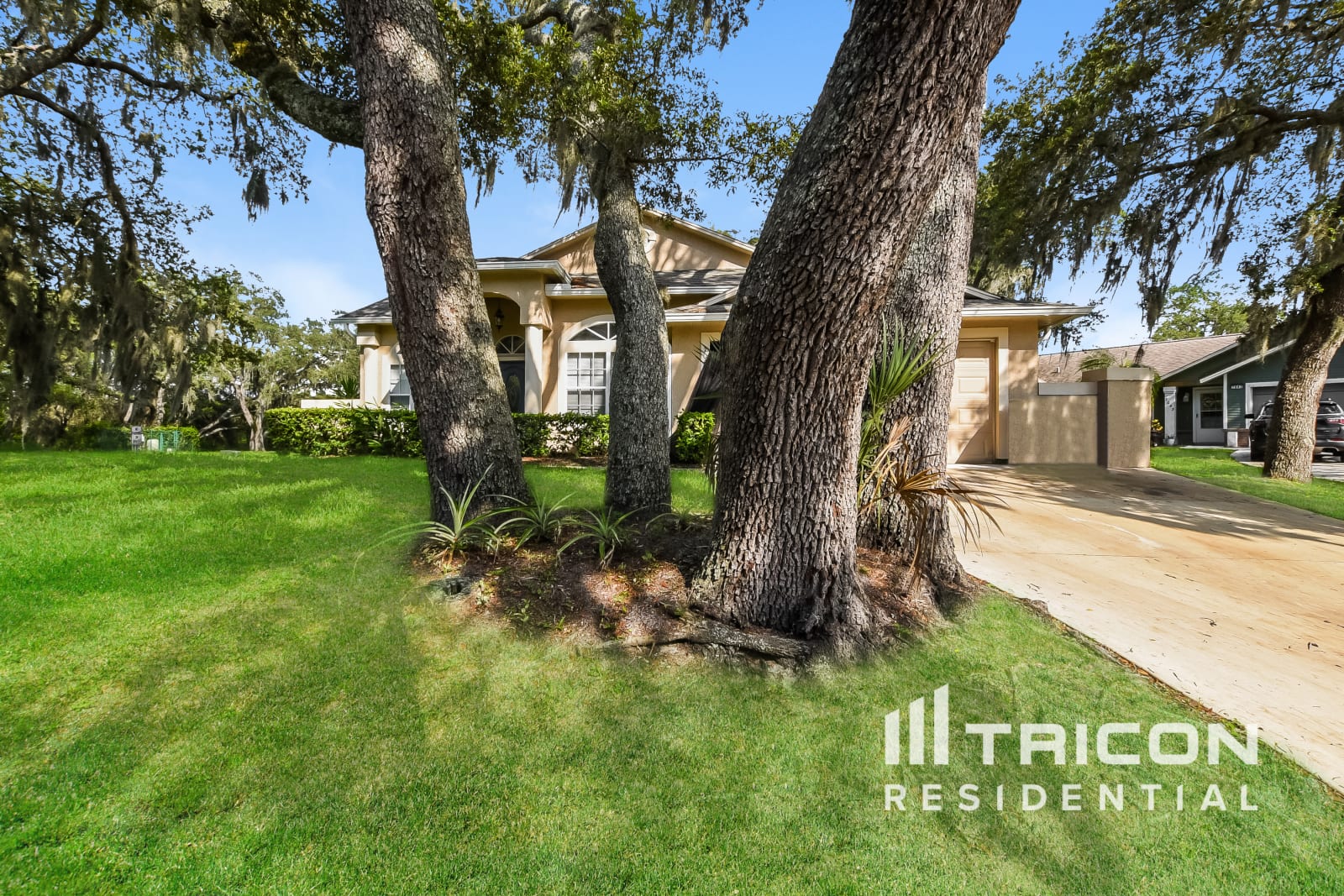 7049 Sawmill Circle Ocoee FL