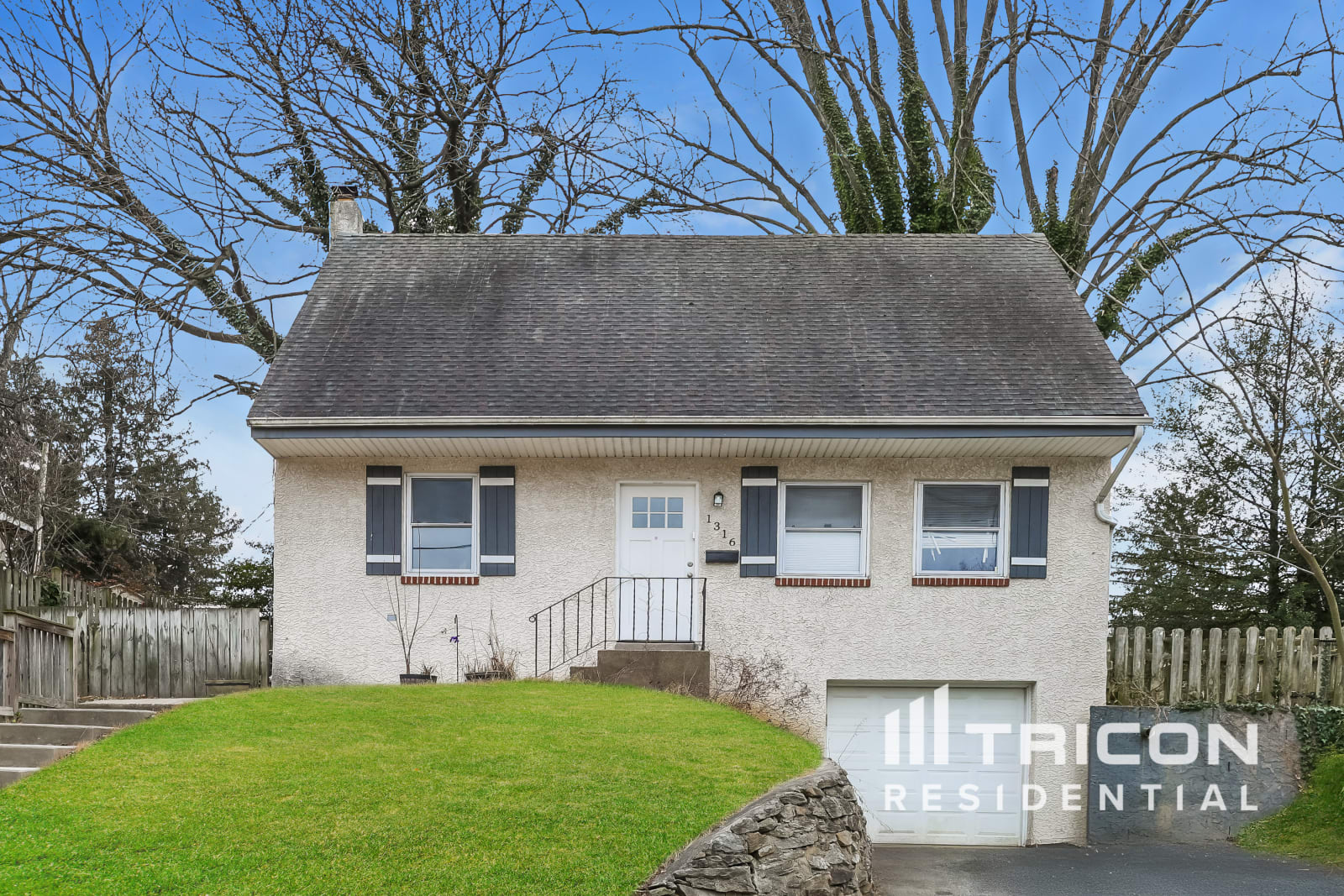 1316 Bullens Ln Woodlyn PA