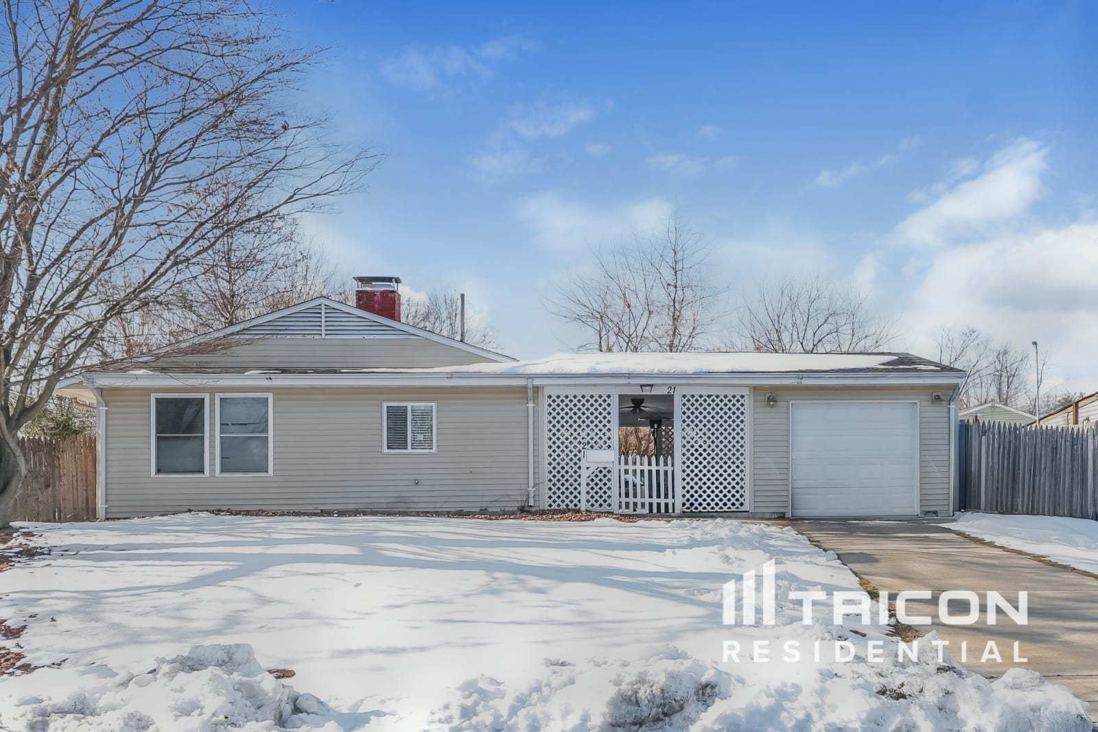 21 Barberry Ln Levittown PA