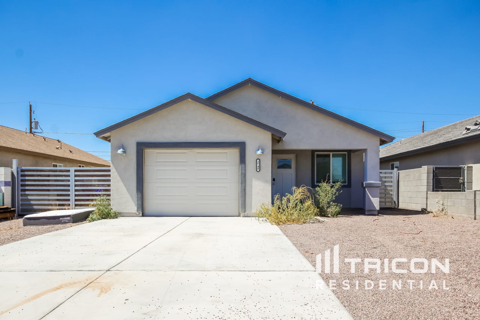 2748 E Pueblo Avenue Phoenix AZ
